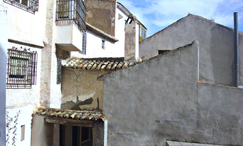 eliminación Murete que deja tal cual se vería la callejuela pintorésca, El callejón del Mesón.Realizada por 247studio Diseño Gráfico Freelance